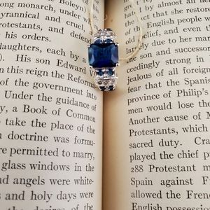 sterling silver sapphire ring